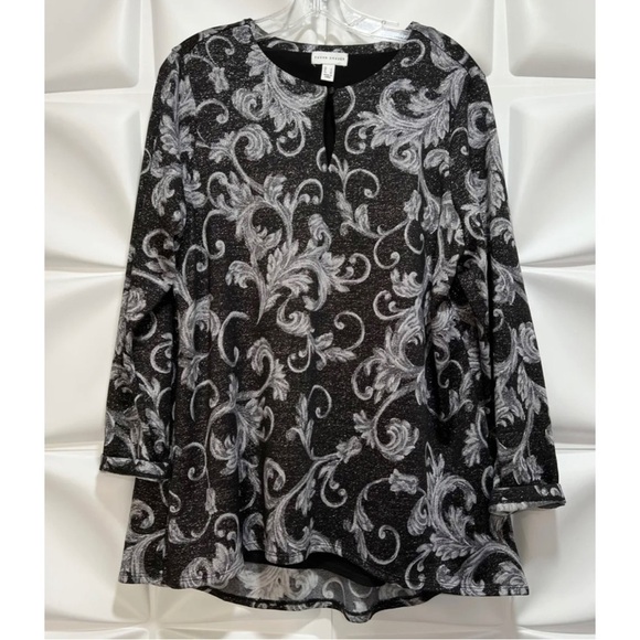 Susan Graver Women Sz L Black Gray Silver Metallic Layered Lurex Keyhole Sweater - Picture 7 of 11